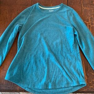 Tek Gear activewear long sleeve shirt gently used